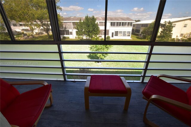 view of sunroom / solarium