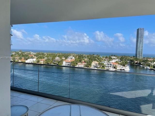 view of pool featuring a water view