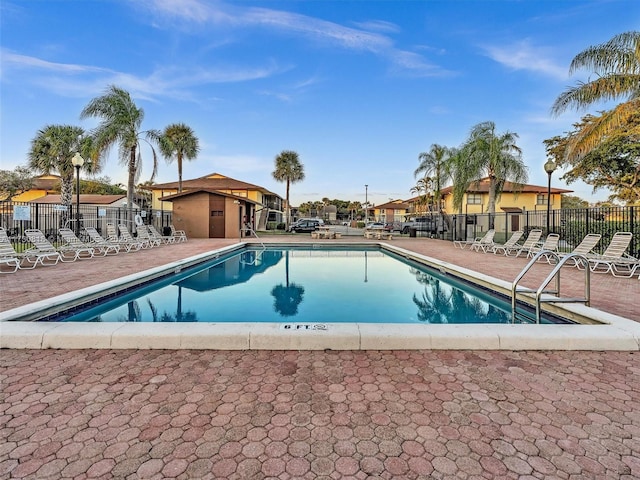 view of swimming pool featuring a patio