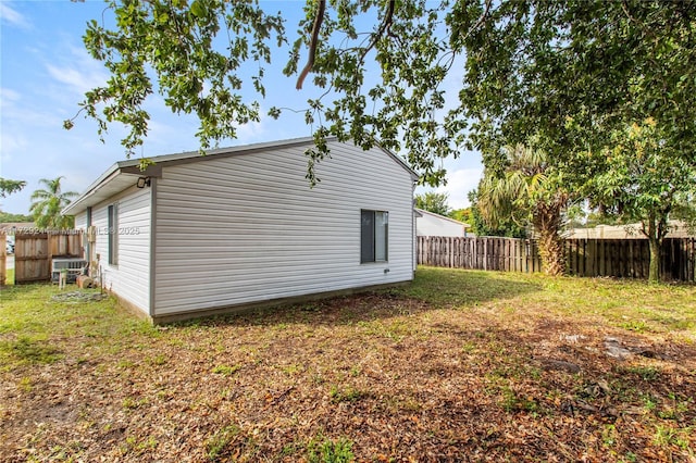 exterior space with a lawn