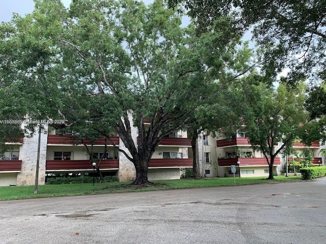 view of building exterior