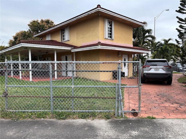 view of front of home with a front yard