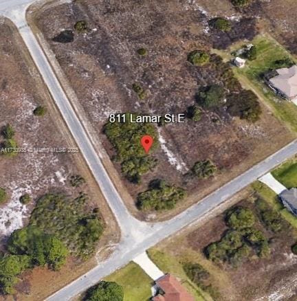 Listing photo 2 for 811 Lamar St E, Lehigh Acres FL 33974