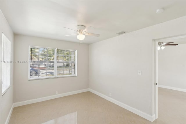 empty room with ceiling fan