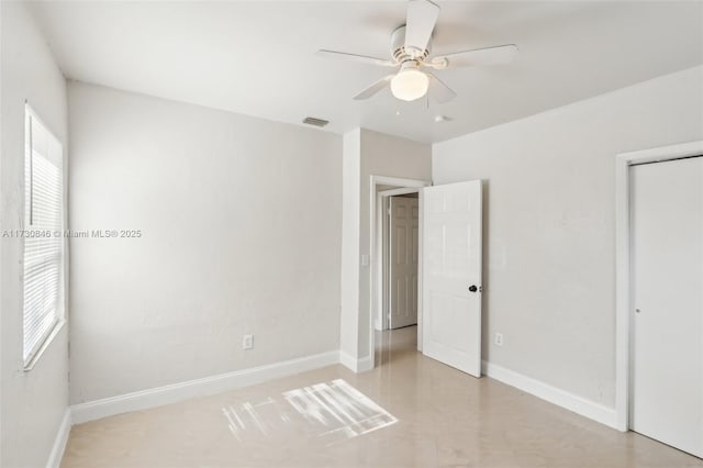 unfurnished bedroom with ceiling fan