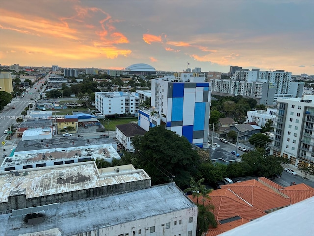 view of aerial view at dusk