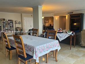 dining area with visible vents