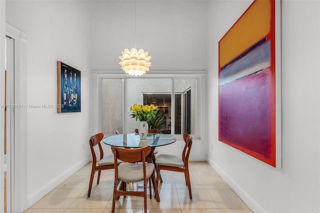 dining room featuring light tile patterned floors