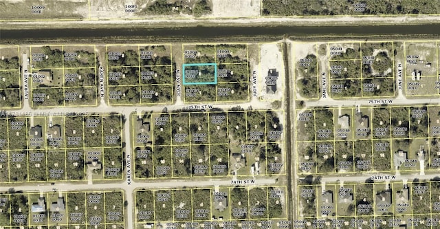 Listing photo 2 for 7502 Joan Ave N, Lehigh Acres FL 33971