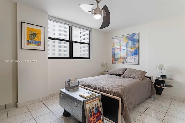 bedroom featuring ceiling fan