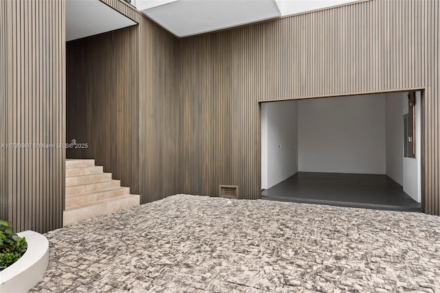 291 Palm Ave, Miami Beach, FL 33139 - view of stairs