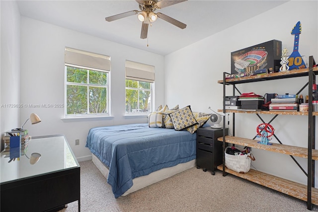 bedroom featuring ceiling fan