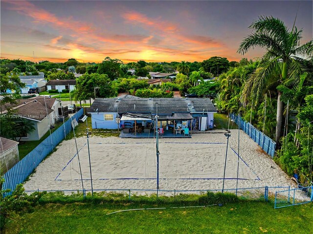 view of aerial view at dusk