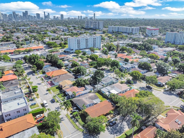 drone / aerial view with a view of city