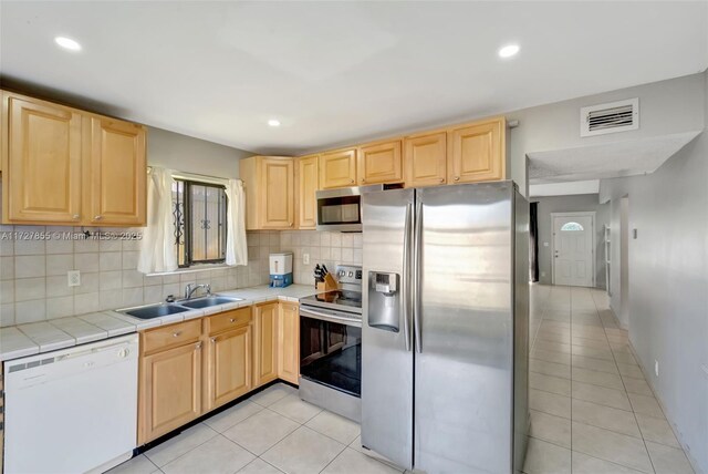 457 NE 210th Ter Unit 457, Miami, FL 33179 - photo 17
