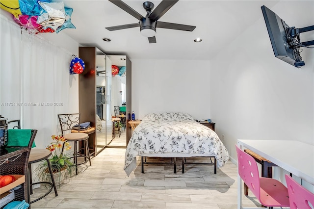 bedroom featuring ceiling fan