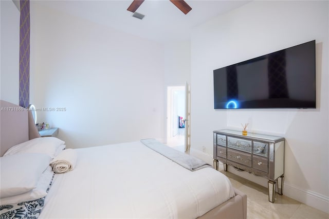 bedroom featuring ceiling fan