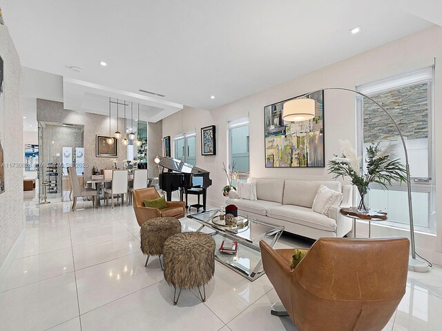 8271 NW 34th Dr, Doral, FL 33122 - photo 5