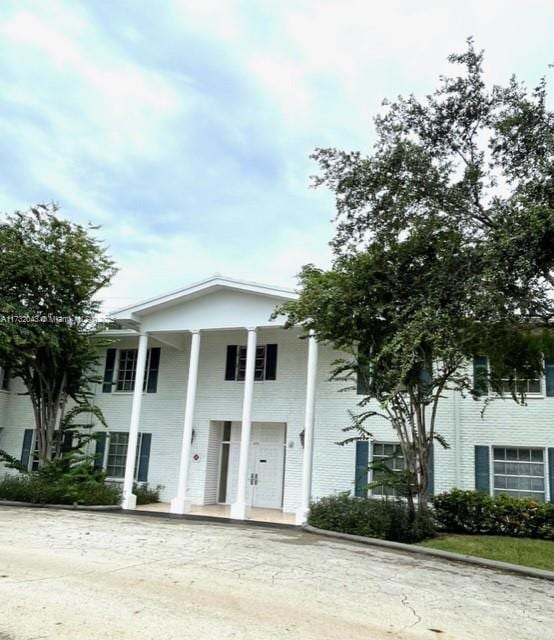 view of neoclassical / greek revival house