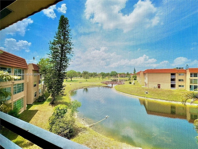 view of water feature