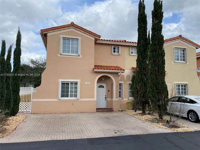 view of mediterranean / spanish home