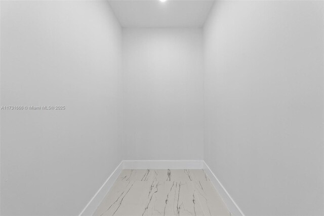 2814 SW 92nd Ct, Miami, FL 33165 - interior space