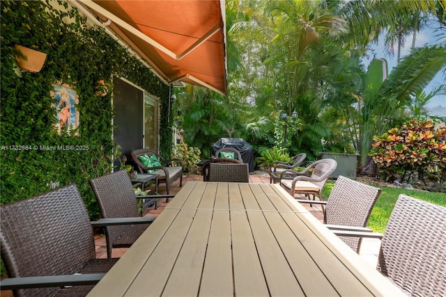 view of patio / terrace with an outdoor hangout area