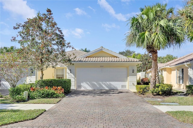 view of front of house featuring a garage