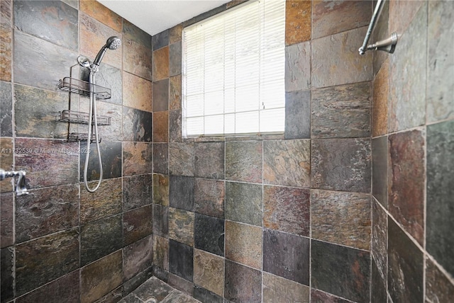510 NW 105th Dr, Coral Springs, FL 33071 - full bath with a tile shower