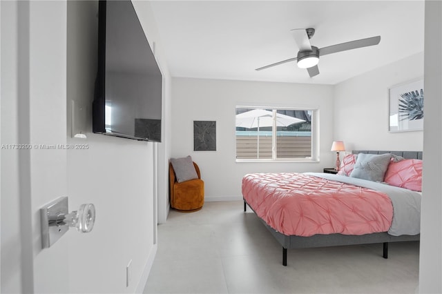 bedroom featuring ceiling fan