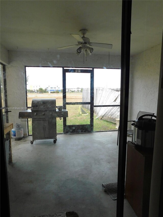 611 SW 3rd Te, Cape Coral, FL 33991
