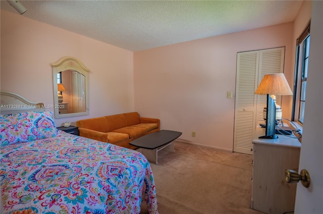 36 Eastmont Rd, Hollywood, FL 33021 - bedroom with baseboards, carpet, and a textured ceiling