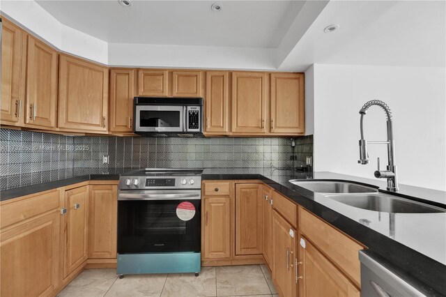 20335 W Country Club Dr Unit 2210, Aventura, FL 33180 - photo 3