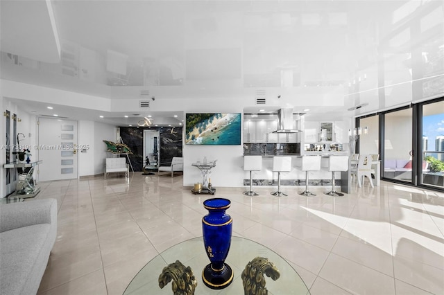 19667 Turnberry Way Unit 20B, Aventura, FL 33180 - view of community lobby