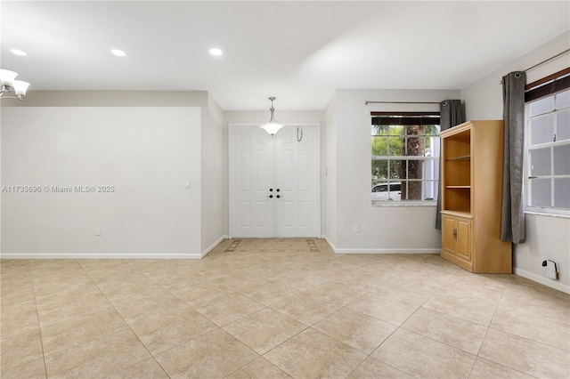 view of tiled entryway