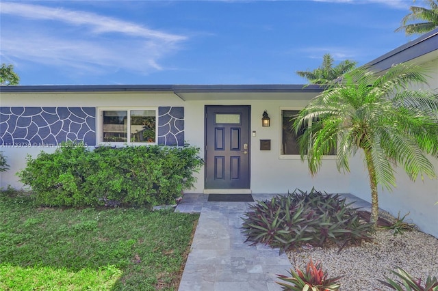 2720 SW 19th St, Fort Lauderdale, FL 33312 - property entrance with stucco siding