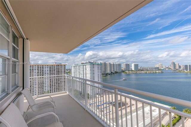 250 174th St Unit 2116, Sunny Isles Beach, FL 33160 - photo 7