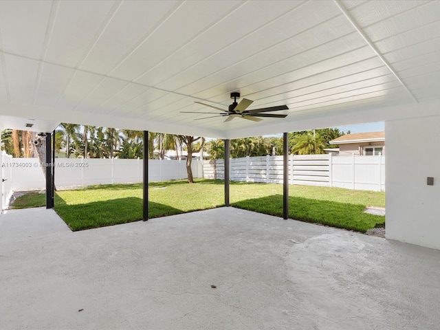 view of patio with ceiling fan