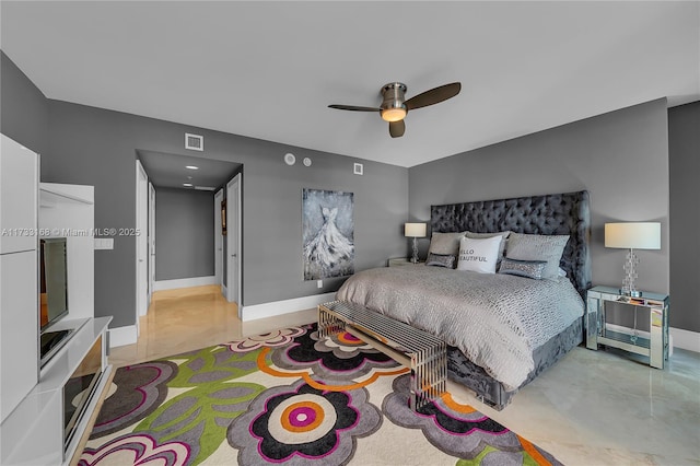 bedroom with ceiling fan