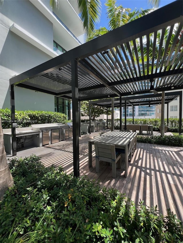 surrounding community featuring a pergola