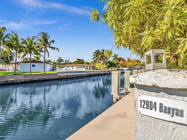 dock area featuring a water view