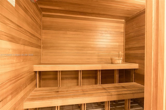 view of sauna / steam room