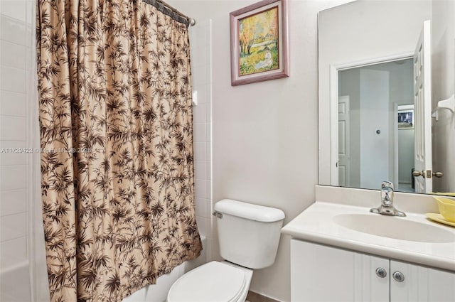 13114 SW 44th St Unit 2204, Miramar, FL 33027 - full bath with shower / bath combo with shower curtain, toilet, and vanity