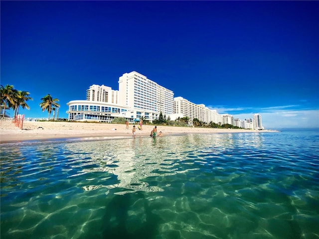 5445 Collins Ave Unit M15, Miami Beach, FL 33140 - view of water feature with a view of the beach