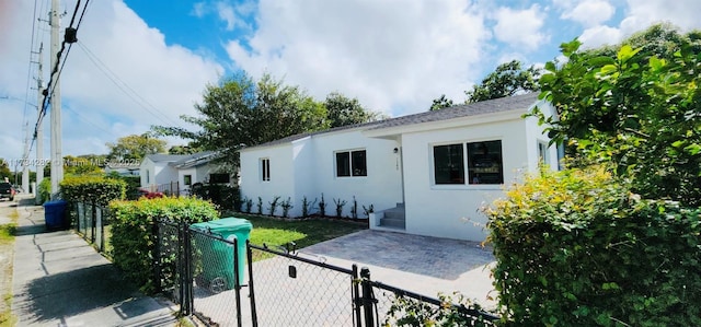 view of front of house with a patio