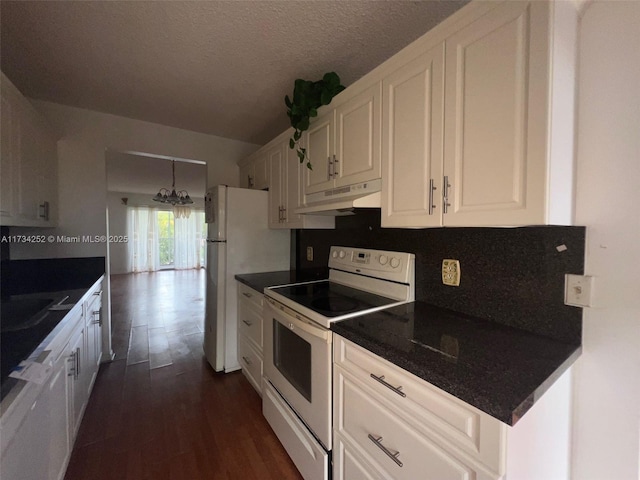 kitchen featuring dark hardwood / wood-style floors, white cabinets, white electric range oven, a textured ceiling, and an inviting chandelier