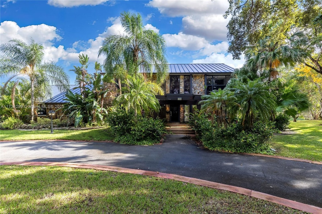 5306 White Oak Ln, Tamarac, FL 33319 - photo 1