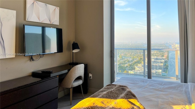 bedroom featuring built in desk