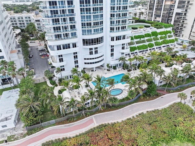 6365 Collins Ave Unit 1901, Miami Beach, FL 33141 - view of urban area with apartment complex and a pool