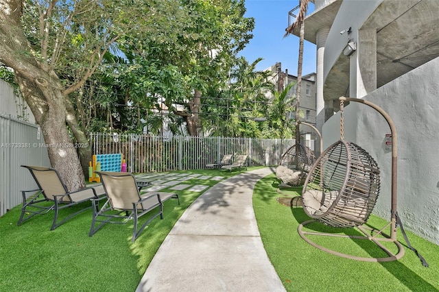 view of yard featuring a patio area